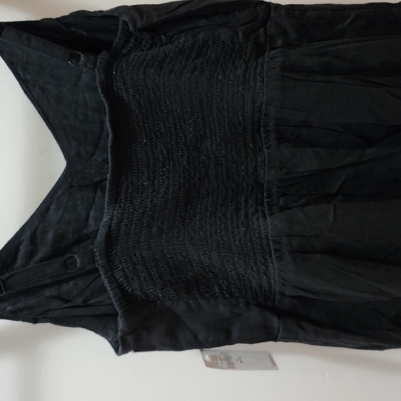 Dress - Picture 3 of 5